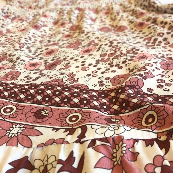 Bohemian Floral Dress - Picture 3 of 7